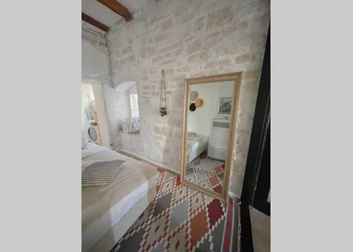 The By The Sea In Historic Old Appartement
