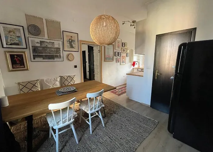 The By The Sea In Historic Old *