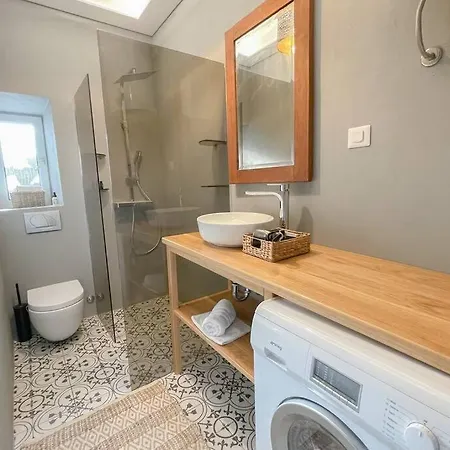 Apartment The By The Sea In Historic Old Porec