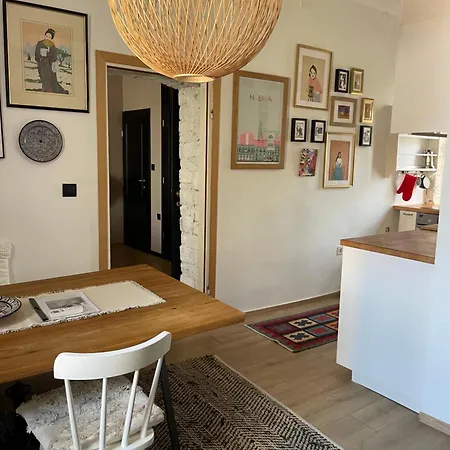 The By The Sea In Historic Old Lägenhet